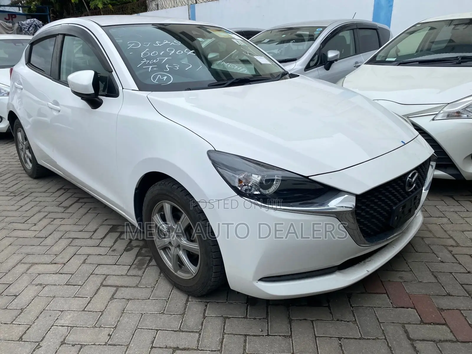 Mazda 2 2018 White