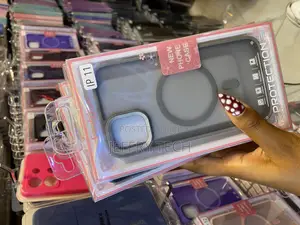 Suanmi Translucent Matte iPhone 11 6.1" Compatible With Magsafe