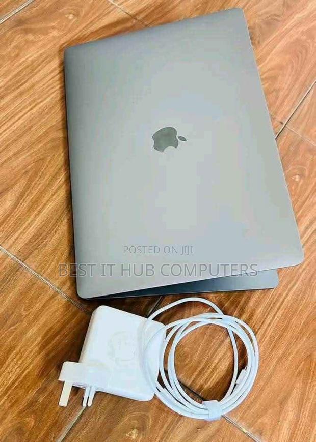 Laptop Apple MacBook Pro 2019 32GB Intel Core I9 SSD 512GB - thumbnail 2