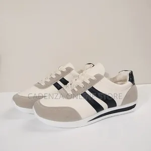 *Classic Sneakers *
*Quality *
*Size 38- 43*