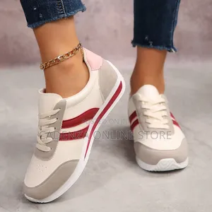 *Classic Sneakers *
*Quality *
*Size 38- 43*