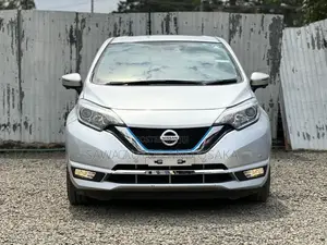 Nissan Note 2019 Silver