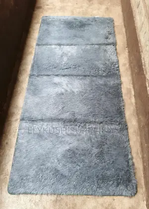 Fluffy Bedside Mat