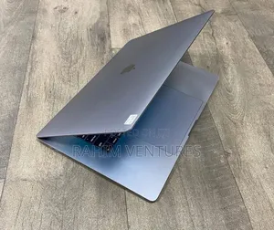 Laptop Apple MacBook Pro 2019 32GB Intel Core i9 SSD 512GB