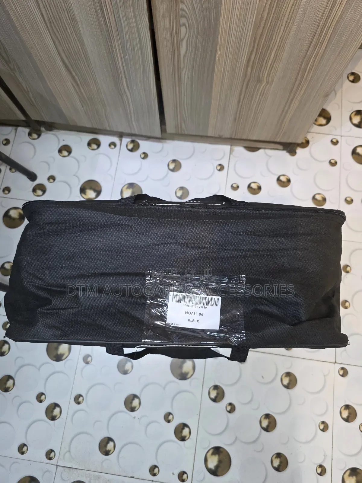 Seat Cover Noah Old Black