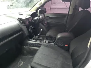 Isuzu D-MAX 2020 Black