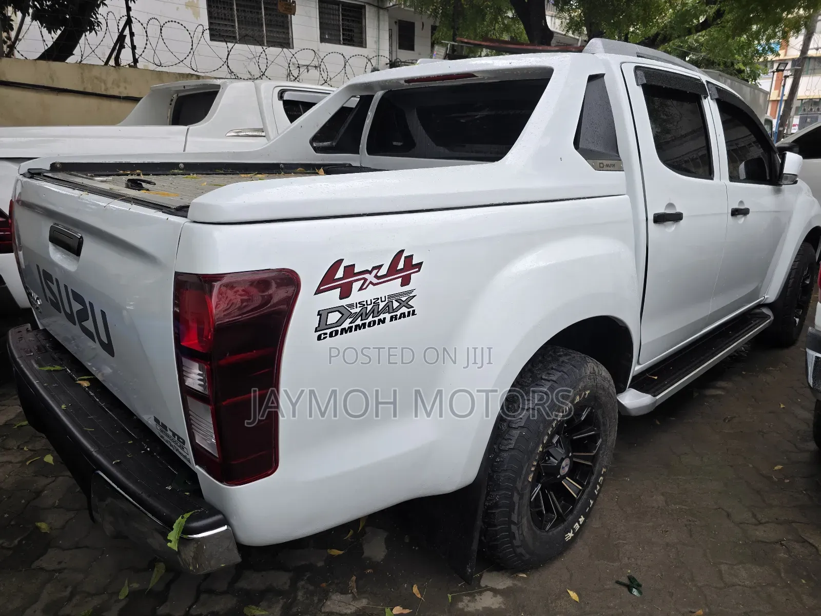 Isuzu D-MAX 2020 Black