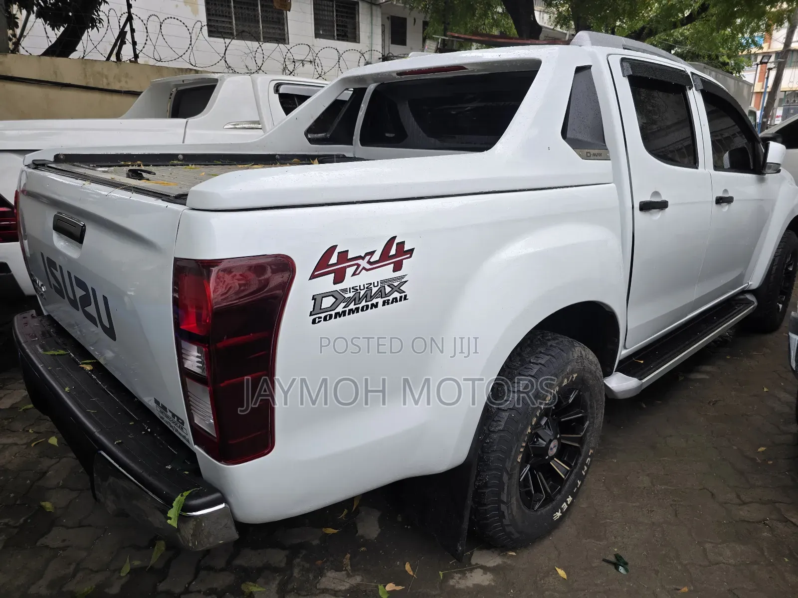Isuzu D-MAX 2020 Black