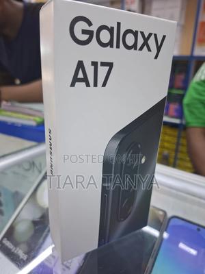 New Samsung Galaxy A17 256 GB Black - main view
