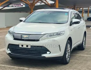Toyota Harrier 2.5 Hybrid 4WD 2019 White