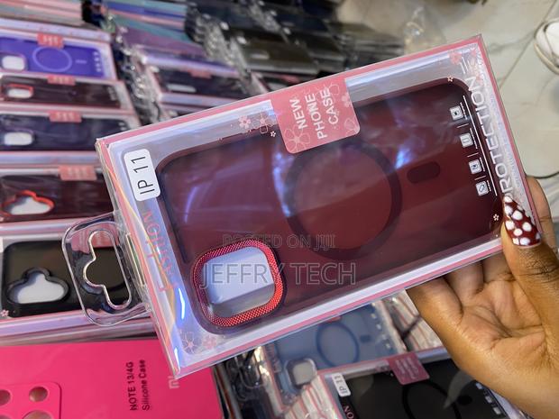 Mikewr Magsafe Matte Finish Cell Phone Case for iPhone 11 - thumbnail 2