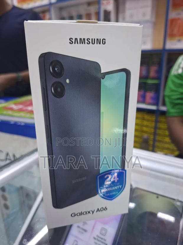 New Samsung Galaxy A06 64 GB Black - thumbnail 3