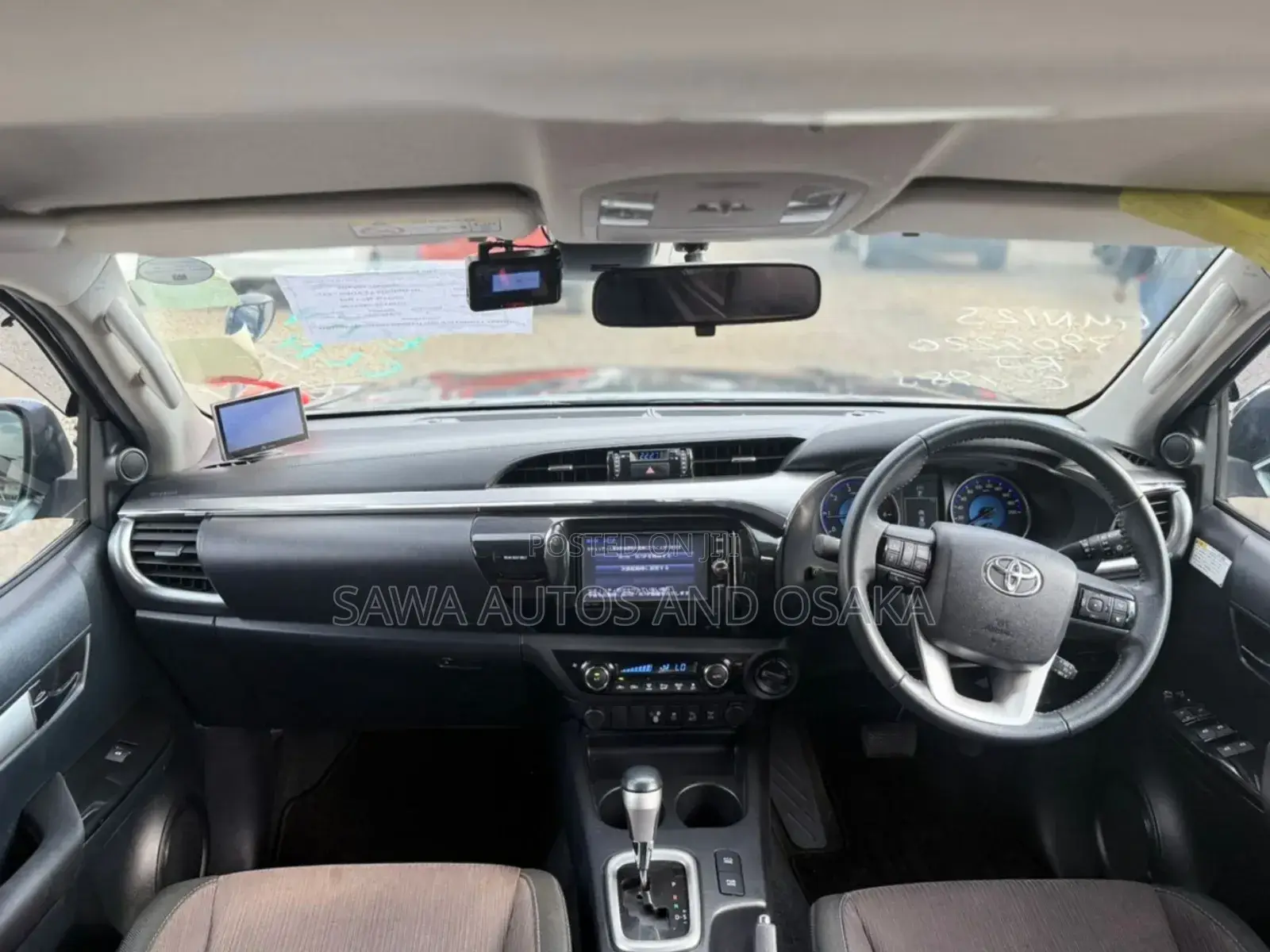Toyota Hilux 2019 Black