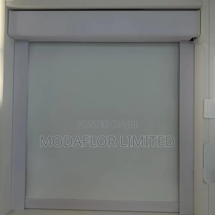 Blackout Roller Blind – Save Energy, Stay Cool