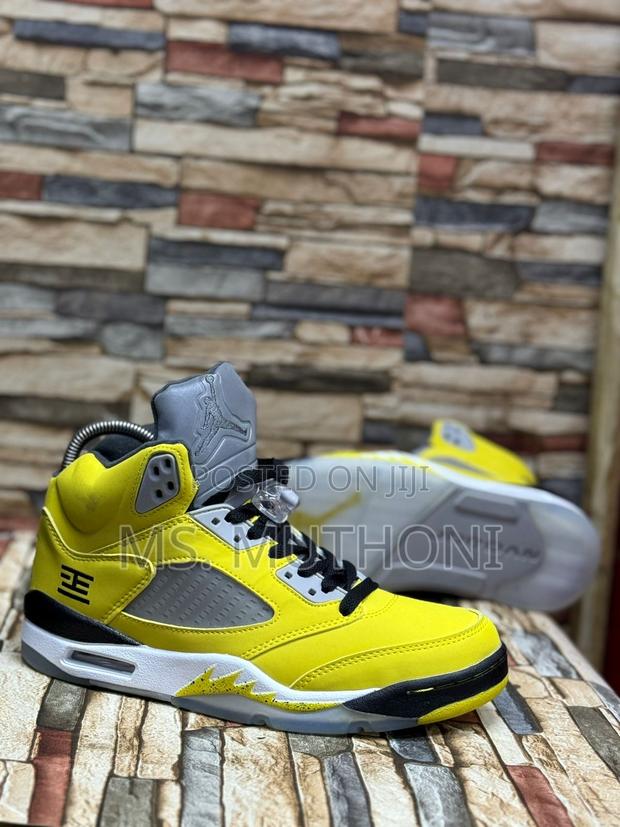 Nike Air Jordan 5 Retro T23 Varsity Maize - thumbnail 4