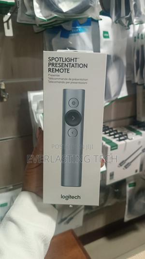 Logitech Spotlight Wireless Presentation Remote- 910-004861 - thumbnail 2