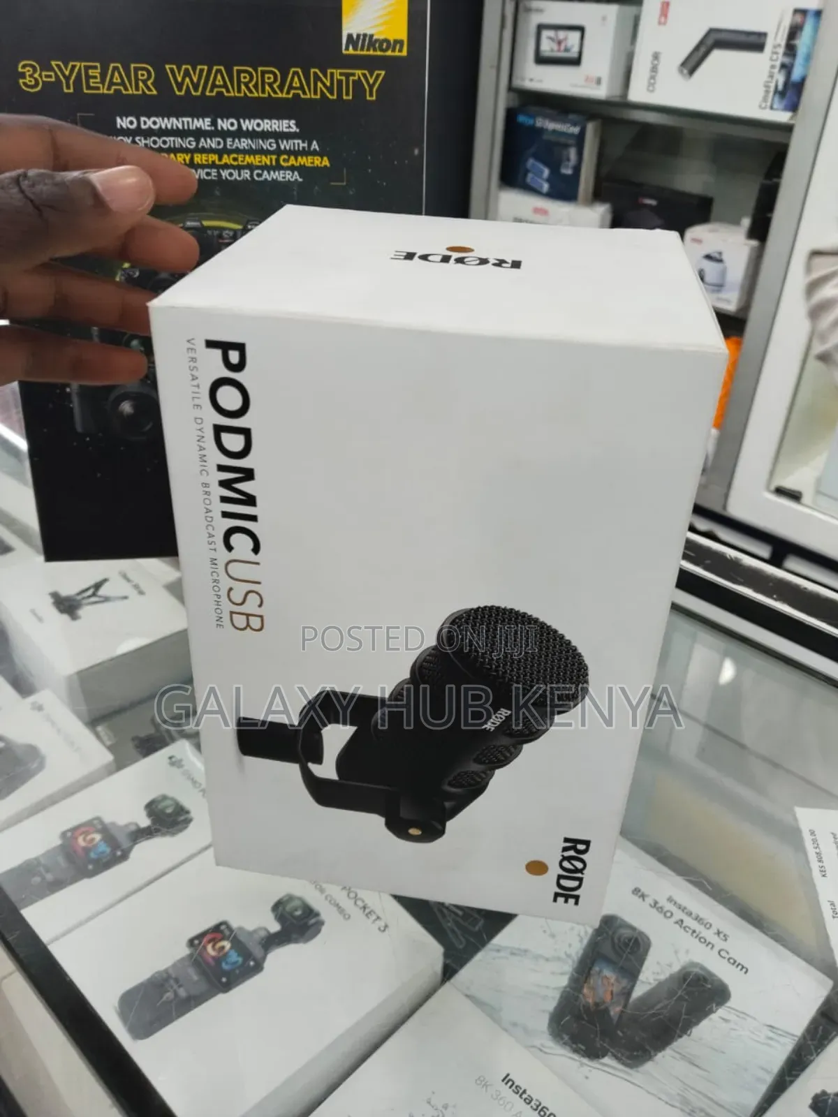 Rode Podmic Usb and XLR Dynamic Broadcast Microphone