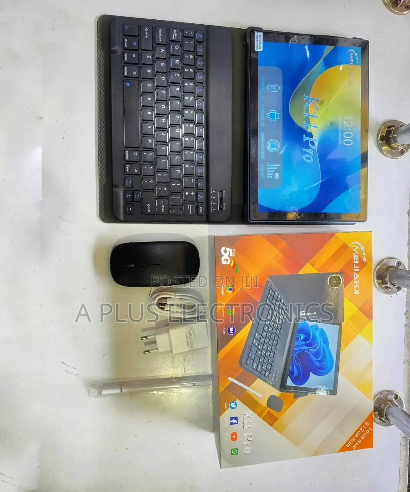  Pro Tablet With Keyboard and Mouse + Chargers 16+256gb