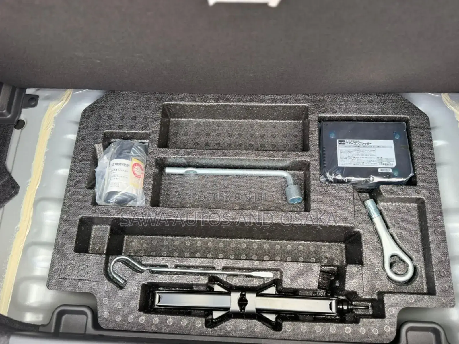 Toyota Passo 2019 Silver