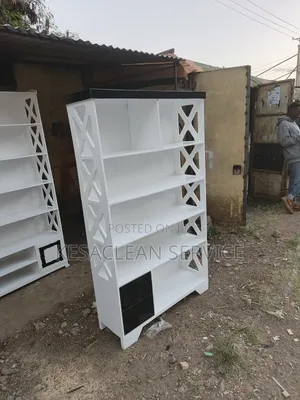 Shoerack / Bookshelves