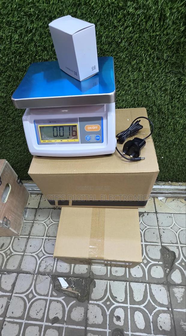 Accurate T 28 15kg Scale - main view