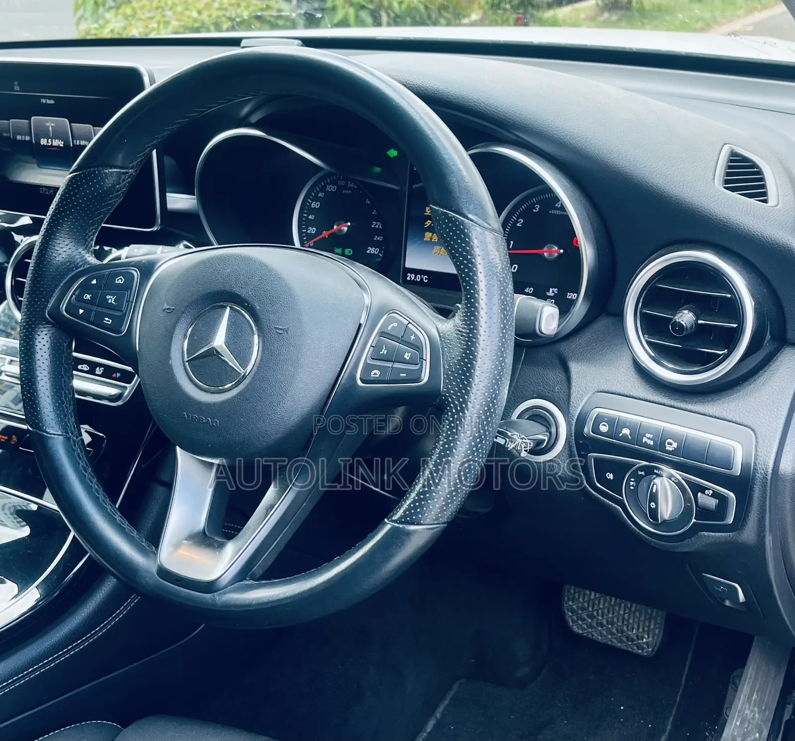 Mercedes-Benz GLC-Class 2018 White