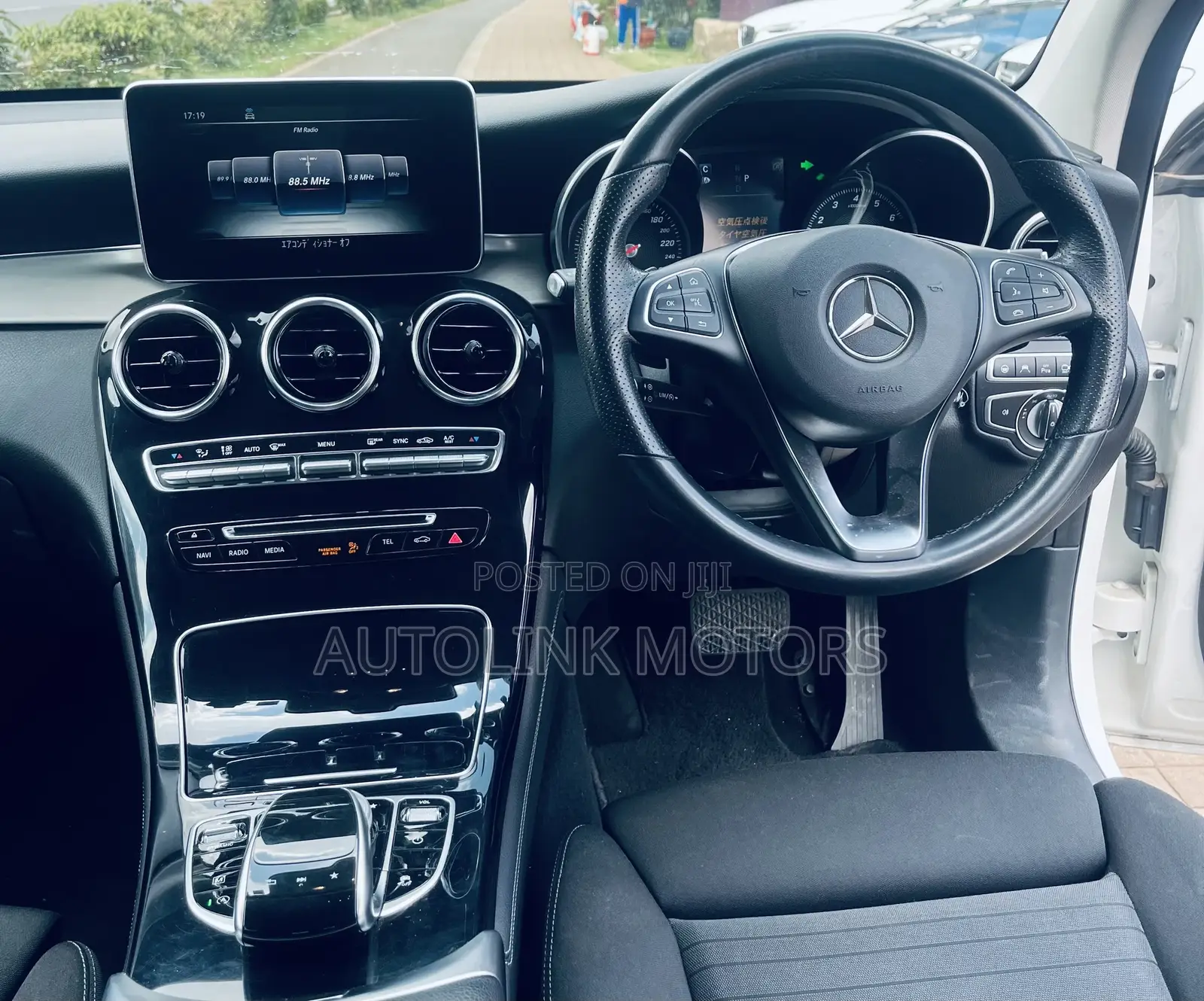 Mercedes-Benz GLC-Class 2018 White