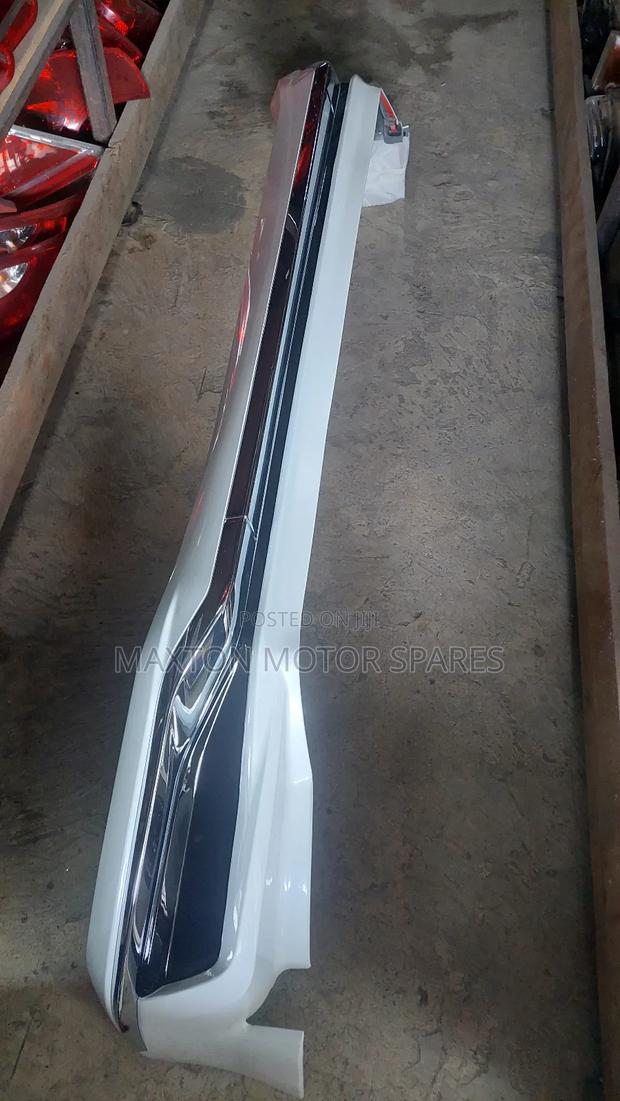 Lexus Lx570 Front Bumper Skirting - thumbnail 2