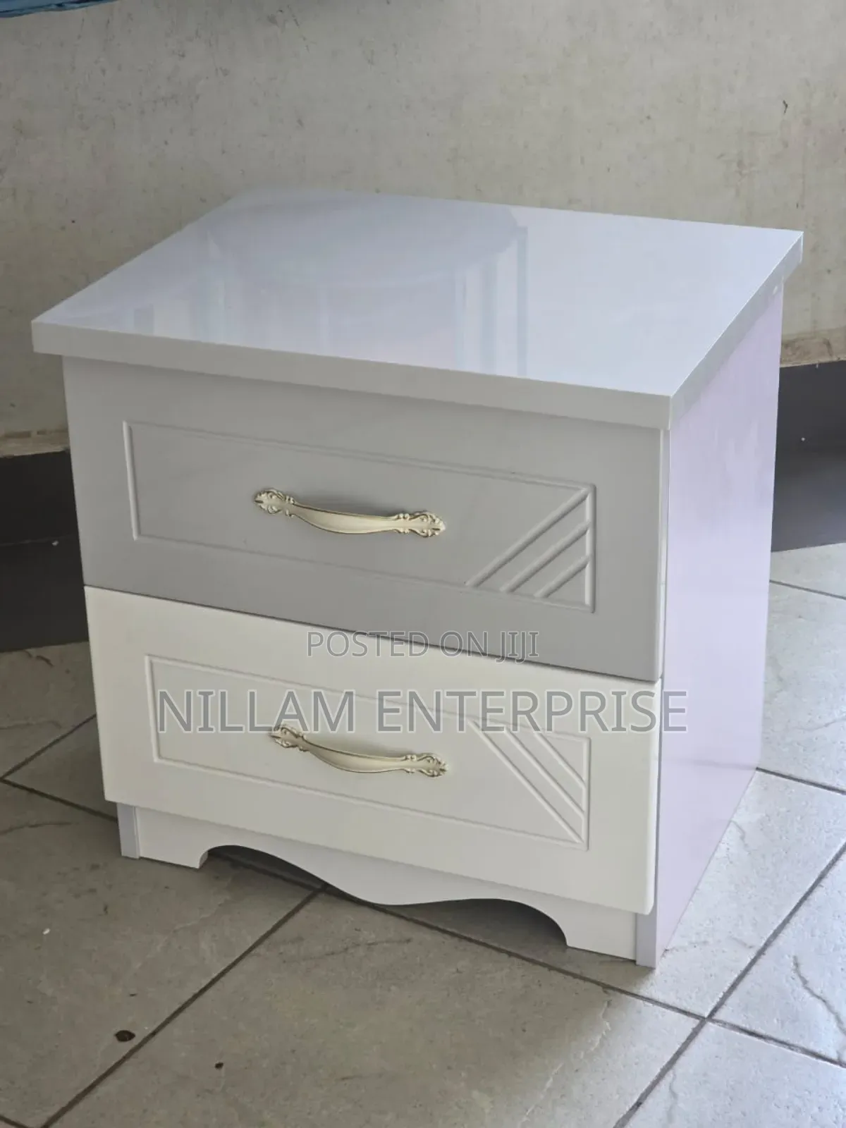 Solid Wood Bedside Table Nightstand