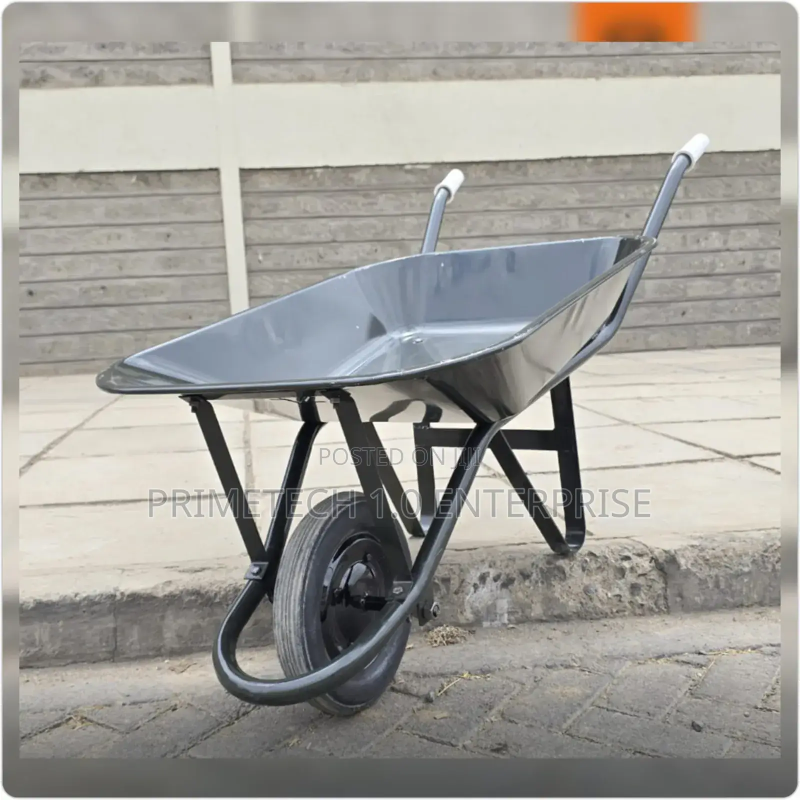 Strong Wheel Barrow