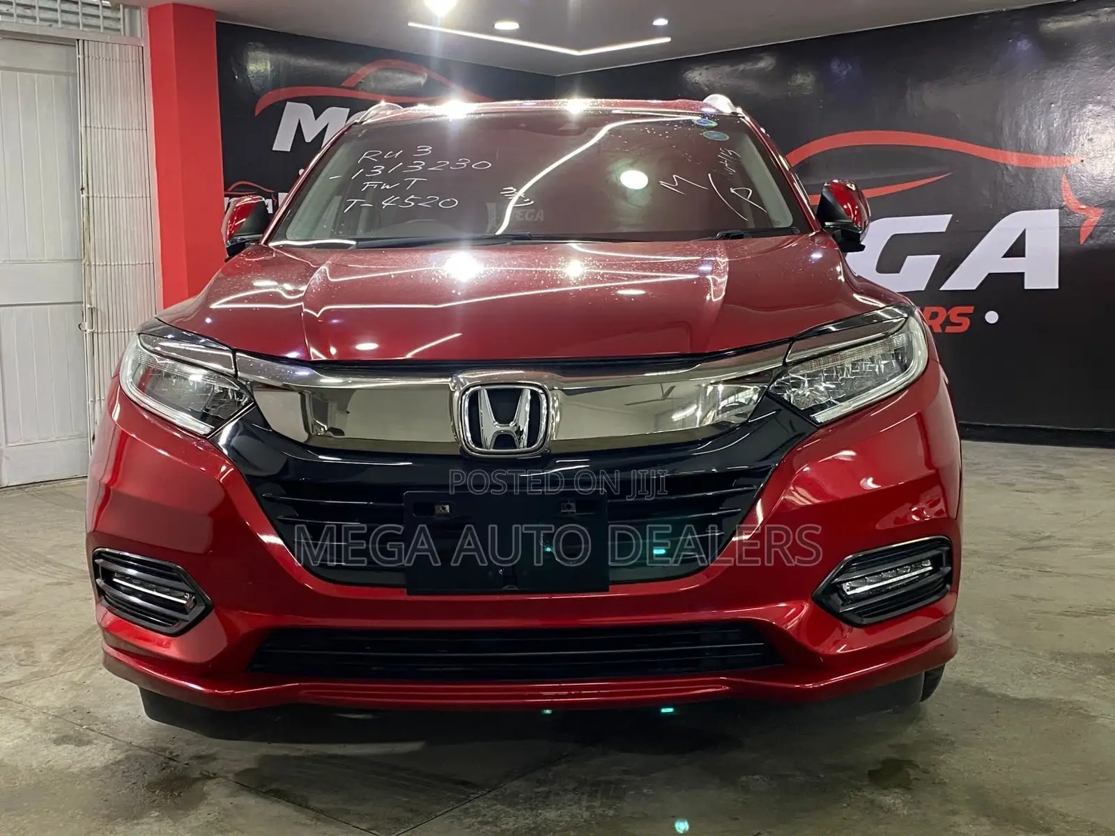 Honda Vezel 2018 Red