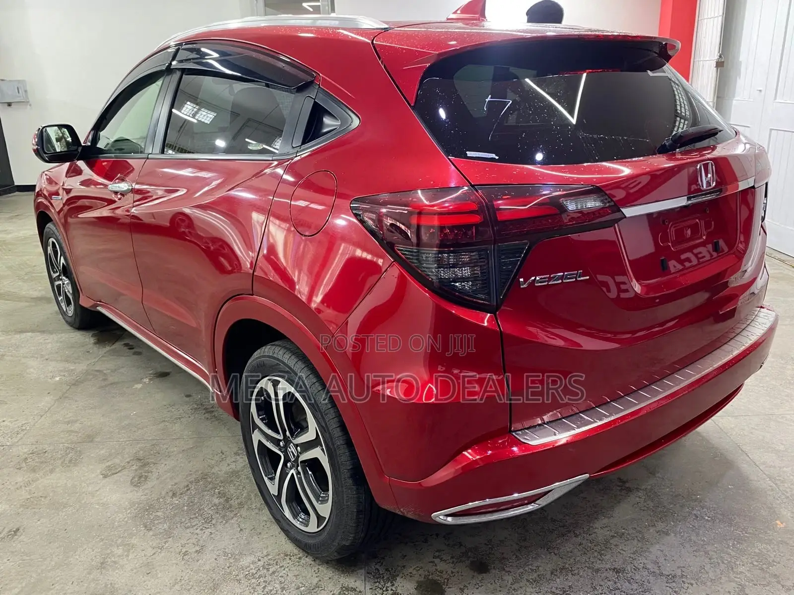 Honda Vezel 2018 Red