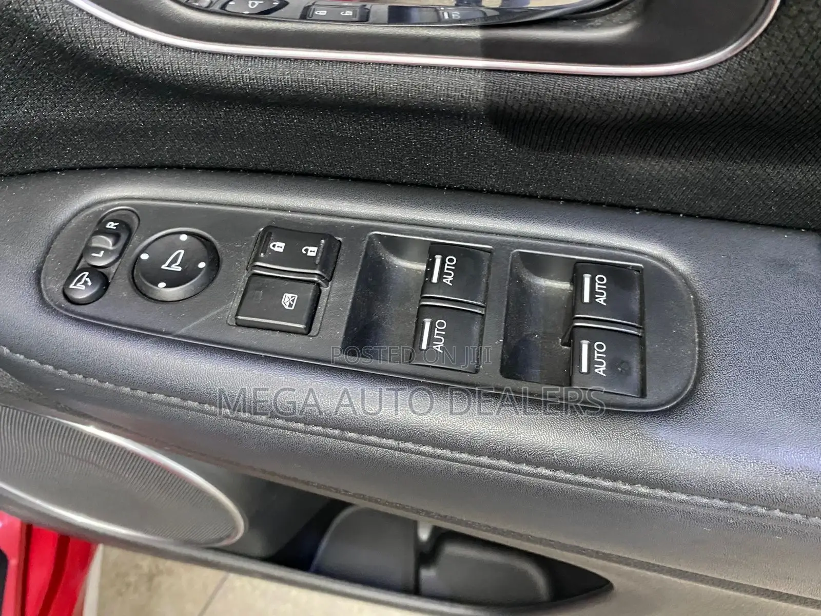 Honda Vezel 2018 Red