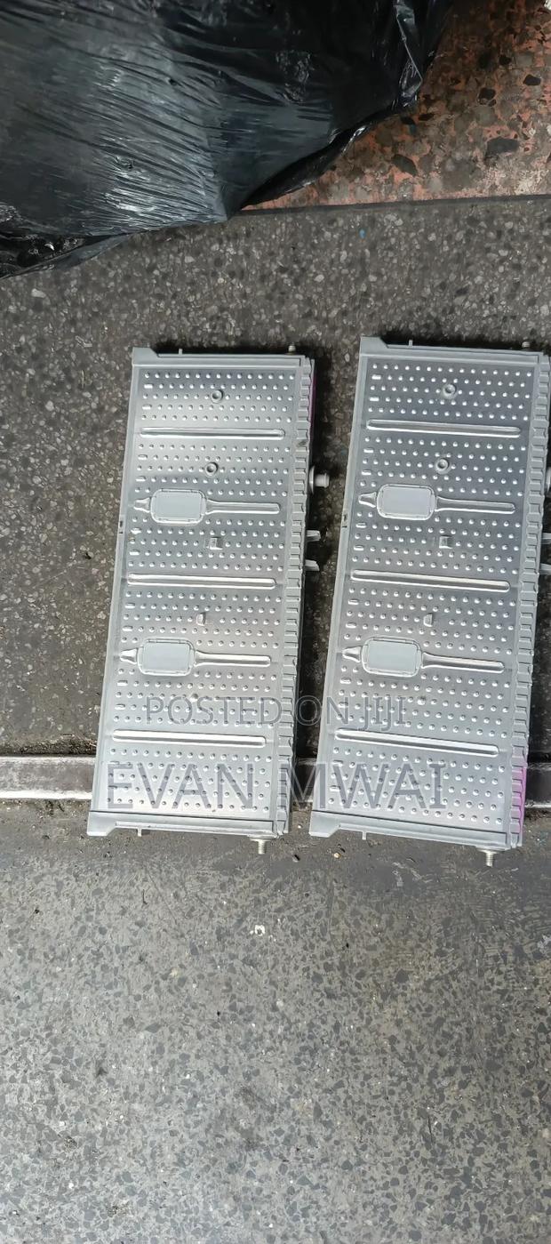 Toyota Hybrid Battery Cells - main view