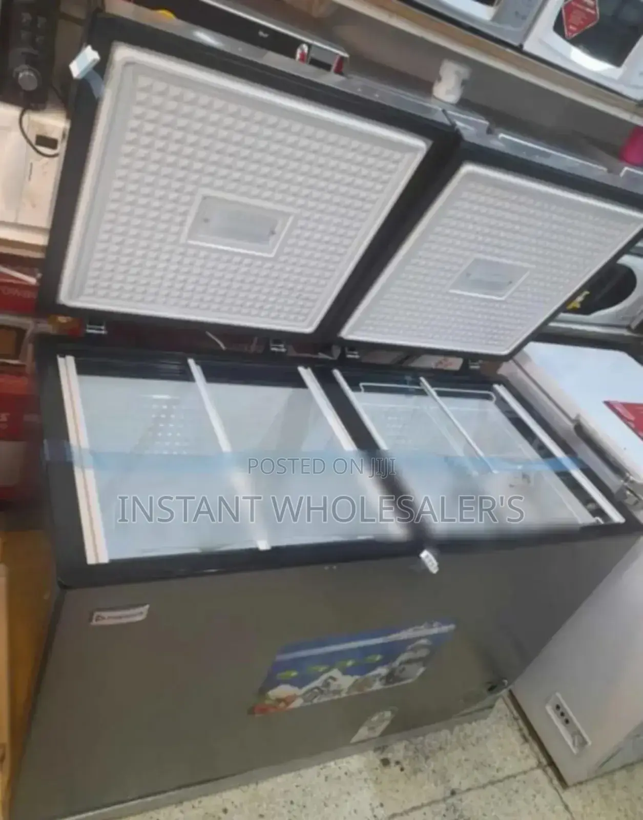 Premier 400 Litres Chest Freezer