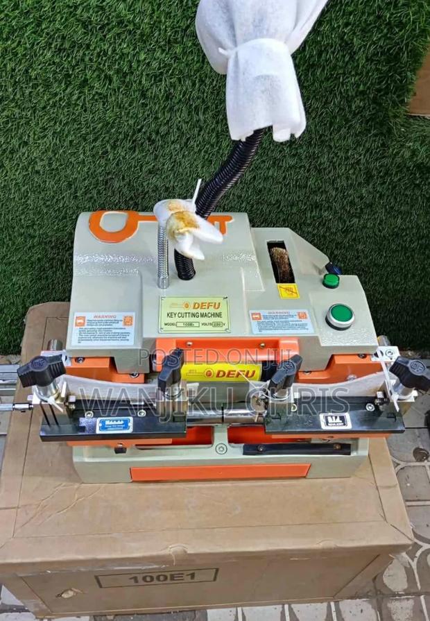 Key Cutting Machine/Commercial Key Cutting Machine