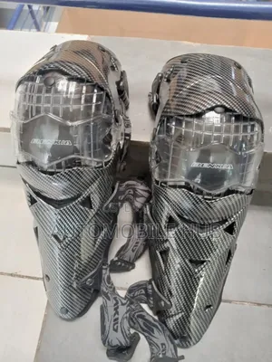 Riding Knee Guards – Off-Road Street Bike Protection