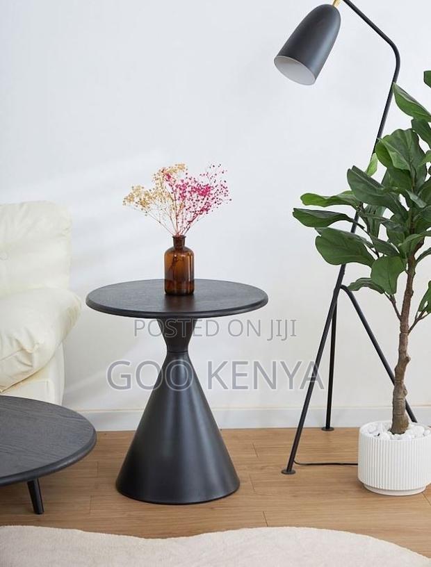 Home Table; Compact Round Nordic Style Coffee Table for Home Décor - thumbnail 3