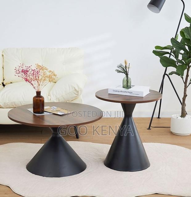 Home Table; Compact Round Nordic Style Coffee Table for Home Décor - thumbnail 5