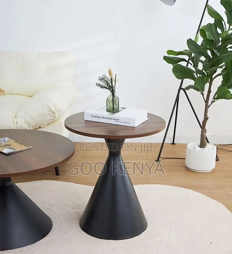 Home Table; Compact Round Nordic Style Coffee Table for Home Décor