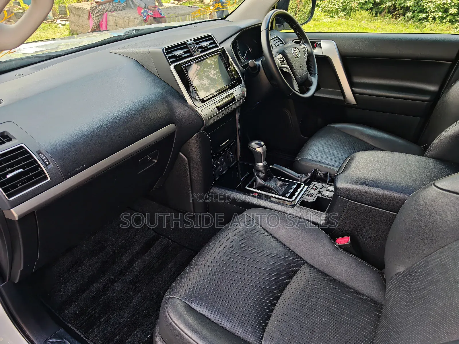 Toyota Land Cruiser Prado 2.8 2021 White