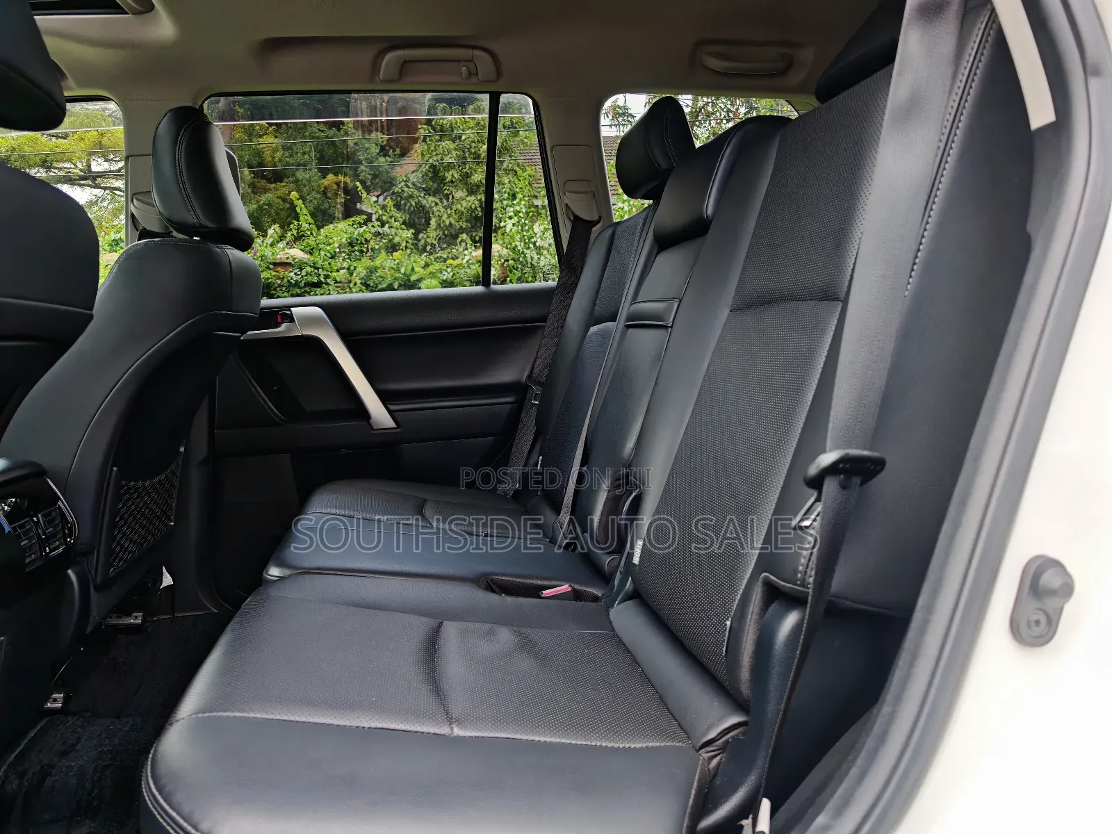 Toyota Land Cruiser Prado 2.8 2021 White