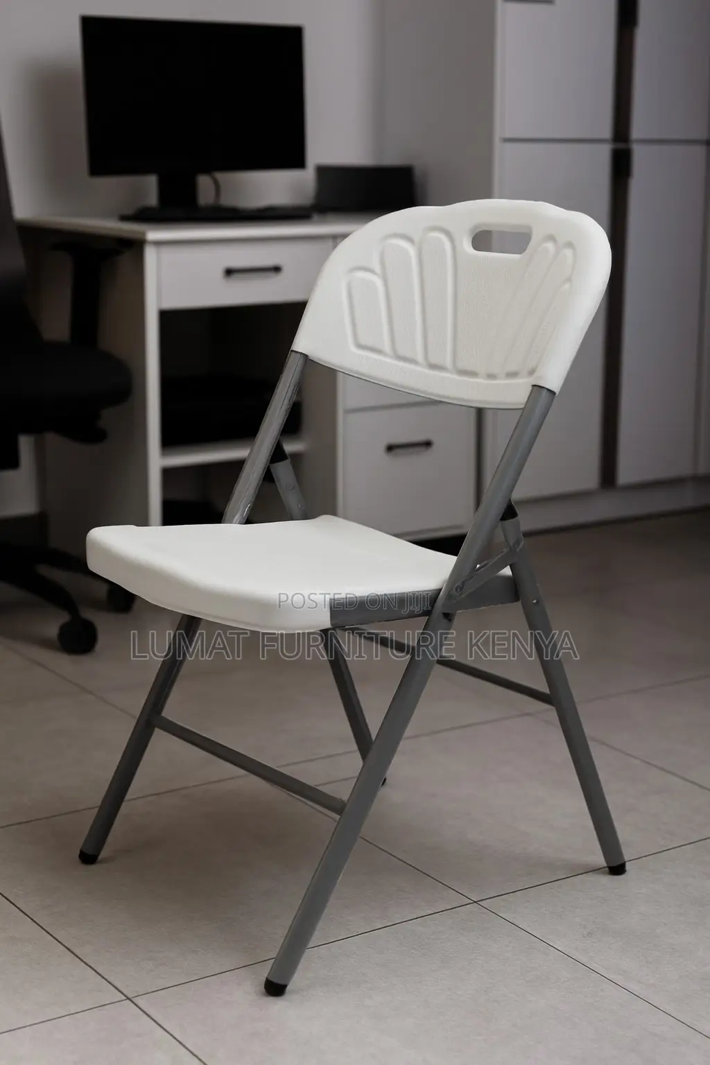 Collapsible Chair