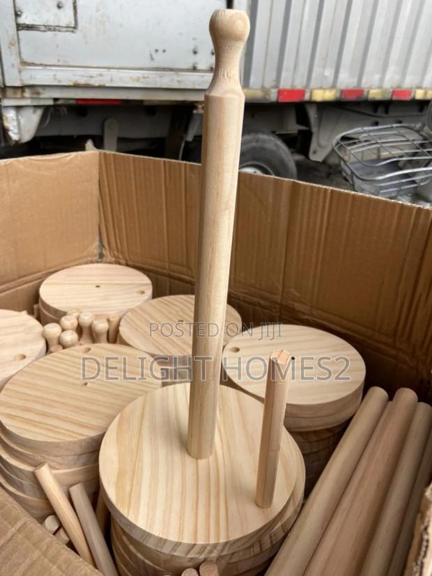 Bamboo Tissue Holder'ca