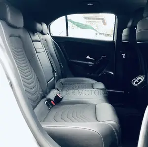 Mercedes-Benz A-Class 2019 Silver