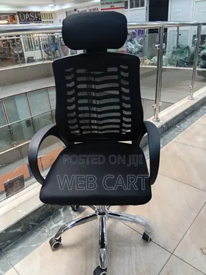 Comfortable Office Chair With Headrest
