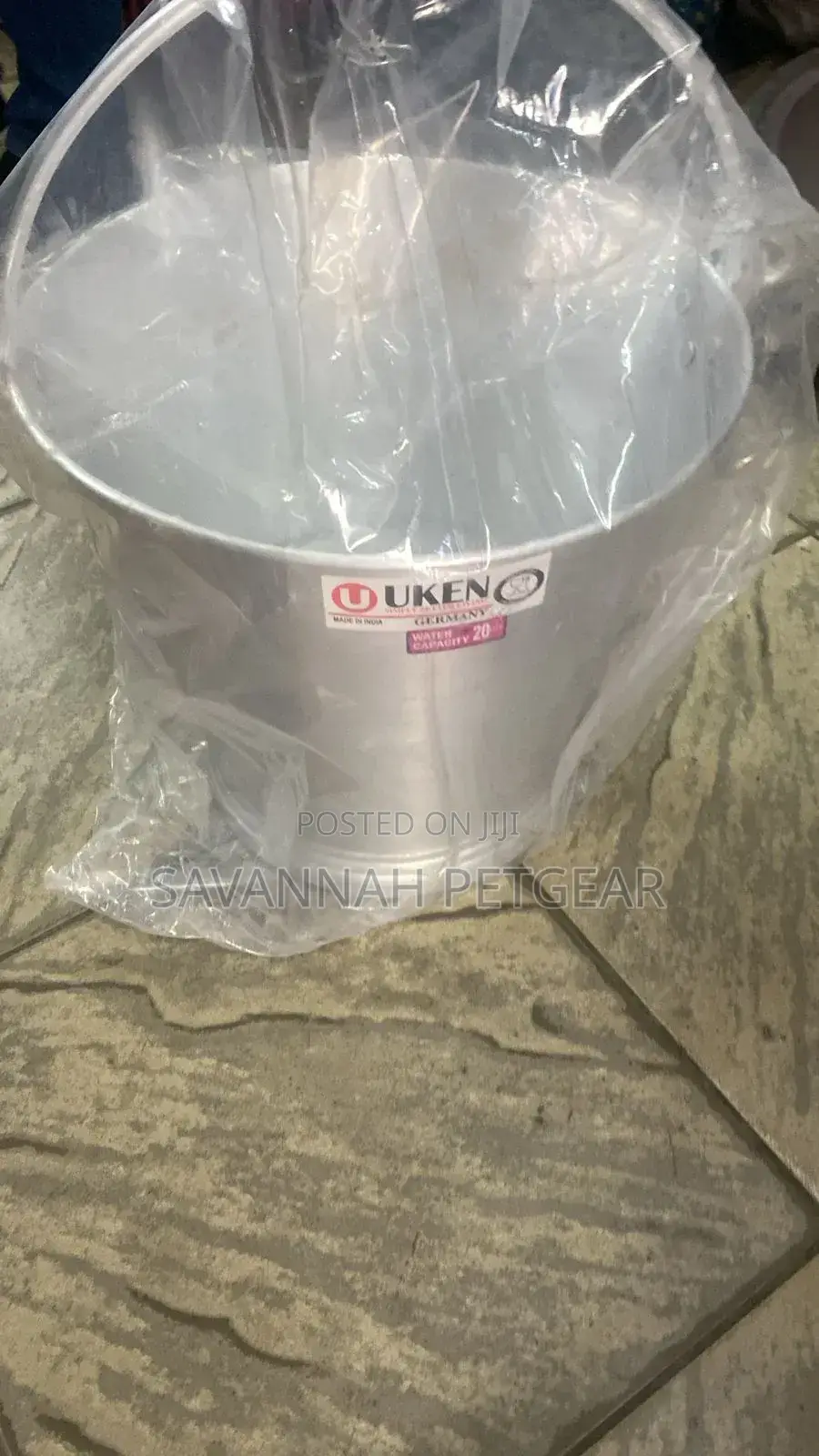 Uken Brand Aluminum Milking Bucket - 20 Litres