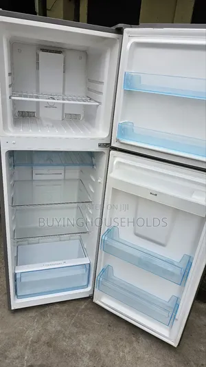 Von 340l No Frost Fridge With Dispenser