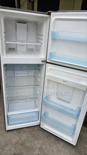 Von 340l No Frost Fridge With Dispenser