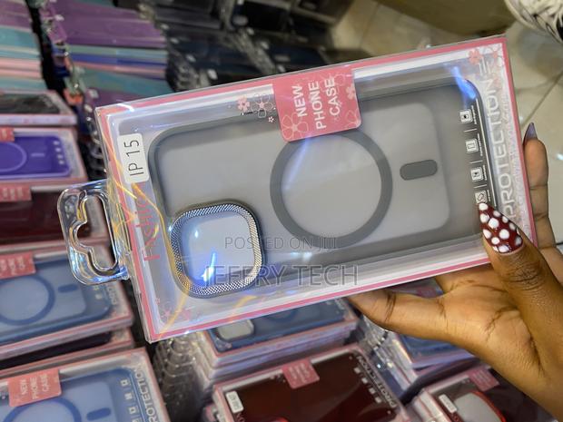 Mobery iPhone 15 Case, Translucent Matte Case, Compatible With Magsafe - thumbnail 3